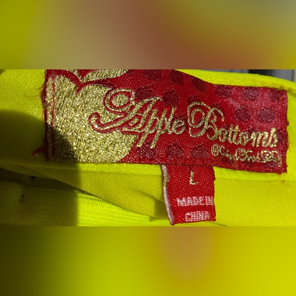 Cute HiLow Apple Bottoms Maxi skirt - Picture 3 of 4